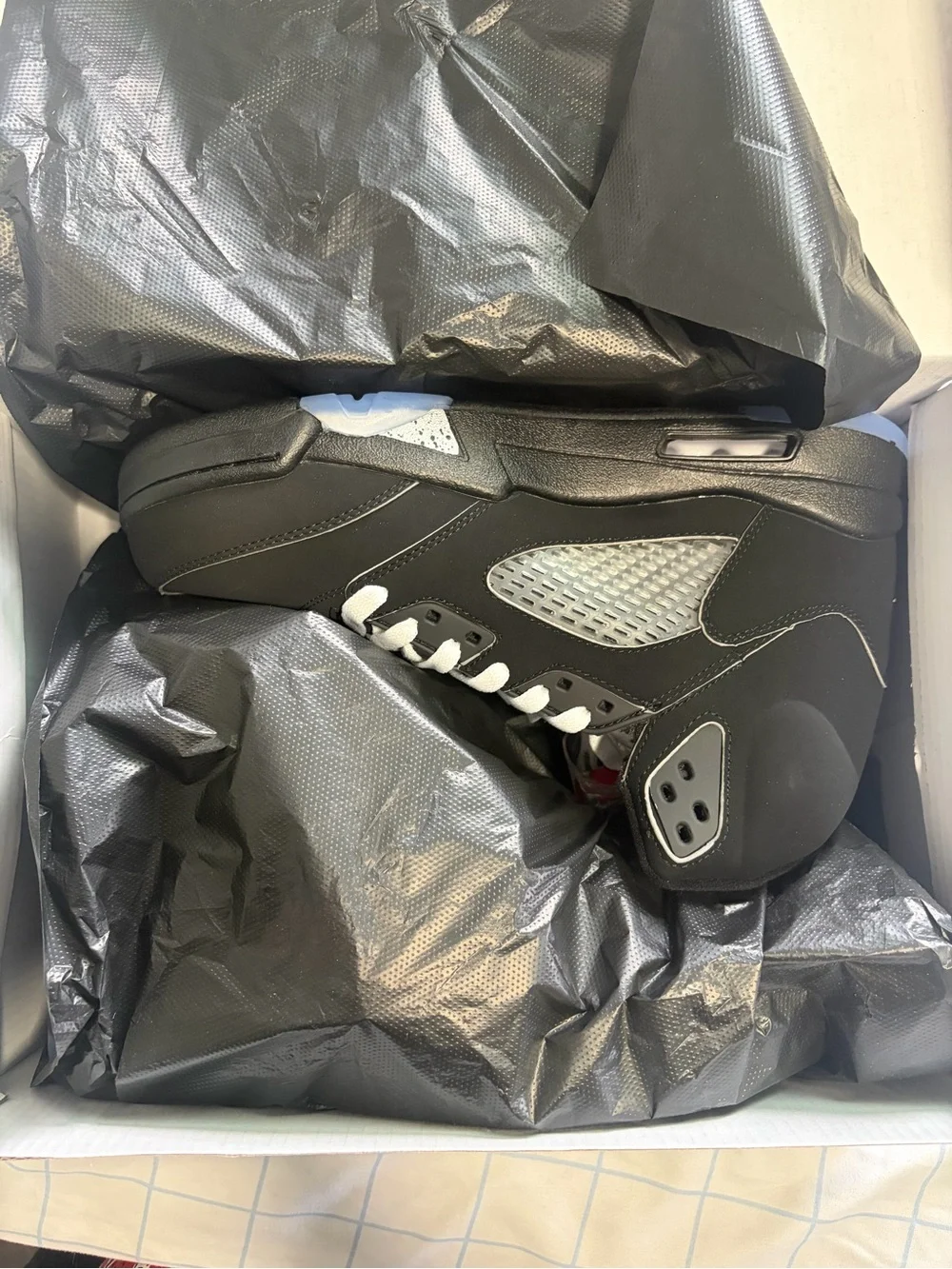 Jordan 5 metallic